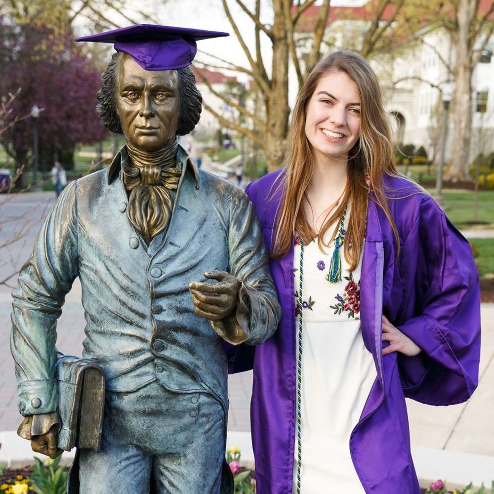 Meet your Posher, Samantha